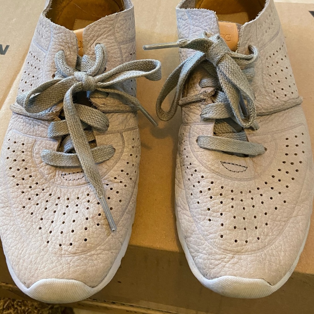 Ugg sneakers